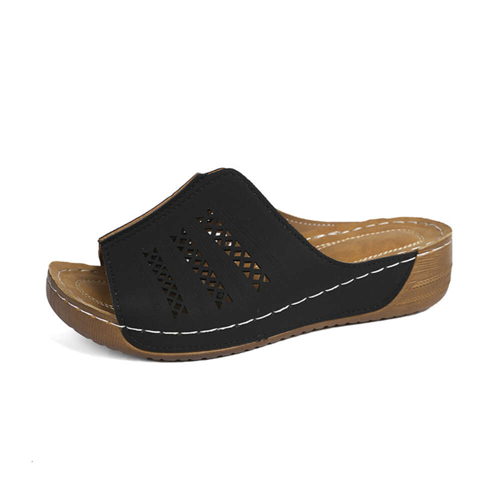 Oversized Slippers Summer Women S One Piece Breathable Fashionable Commuting Sandals Slope And Heel Ddmysaturn