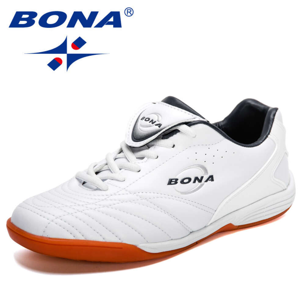 New Designers BONA Popular Multi Sports Men Outdoor Soccer Shoes Man Cushion Breathable Walking Footwear Mansculino Ddmysaturn
