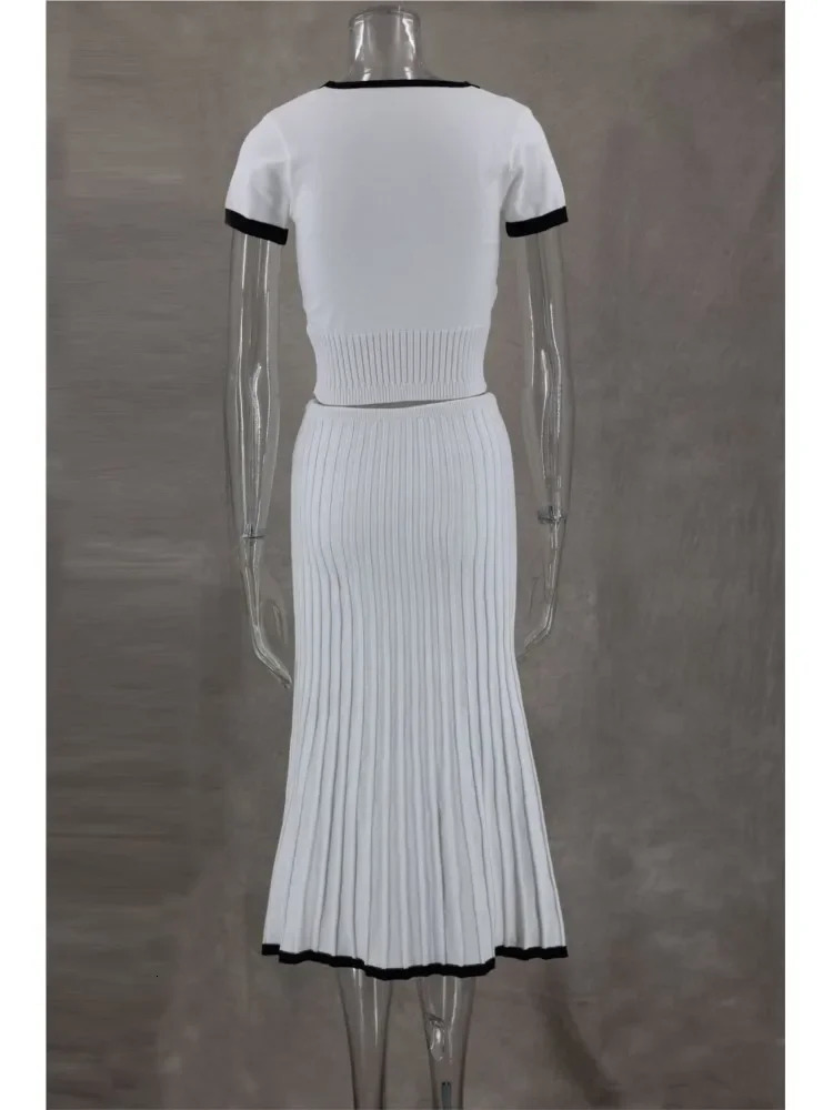 Knit Patchwork 2 Pieces Sets Women Crop Top Long Aline Skirts Outfits Matching Sets Knitwear Slim Fit Pleated Skirt Knitwear 240618