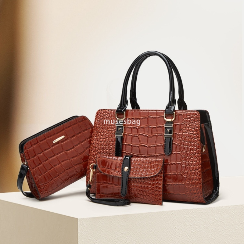 European and American women's designer retro fashion large capacity lightweight color matching mother and child bag three piece set portable one 