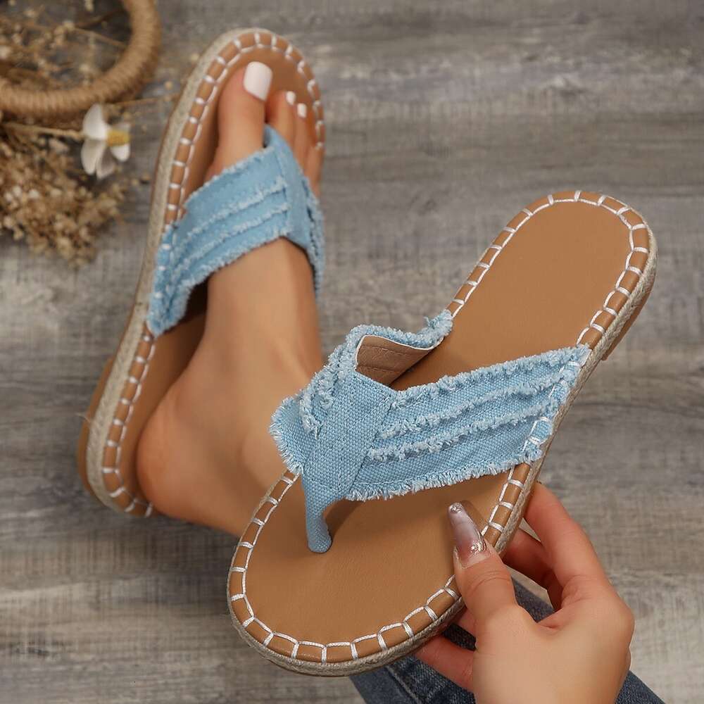 Summer Large Size New Women S Minimalist And Fashionable Beach Flat Bottom Flip Flop Ddmysaturn