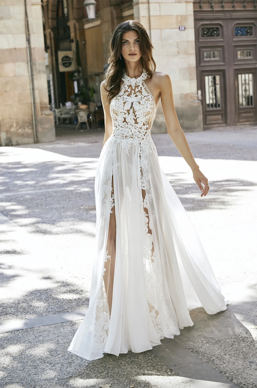 Sexy Backless Beach Wedding Dress Halter Neck Sleeveless Lace And Chiffon Long Bridal Gowns Summer Bohemian Illusion Vestido De Novia For Bride Women