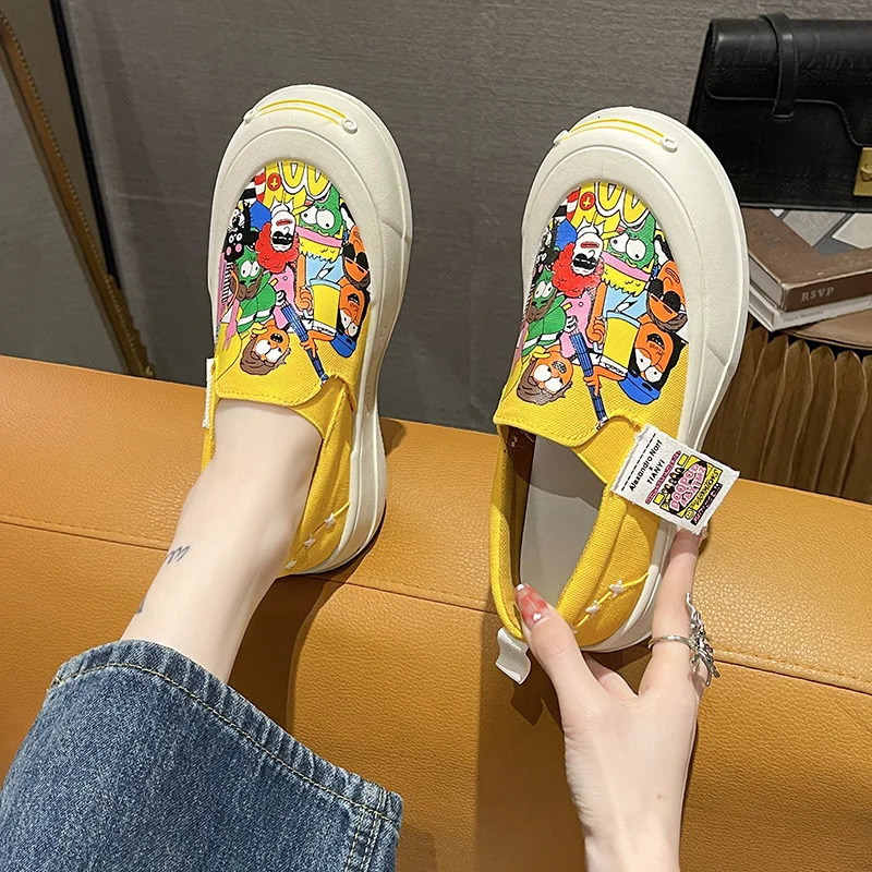 Hong Kong Style Printed Womens Shoes Summer Slip-on Lazy Casual Shoes Thick Soled Womens Shoes 240619