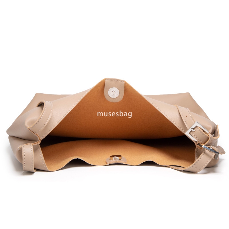 High quality women's designer fashionable multifunctional shoulder bag Korean version artistic large capacity practical handheld crossbody mother