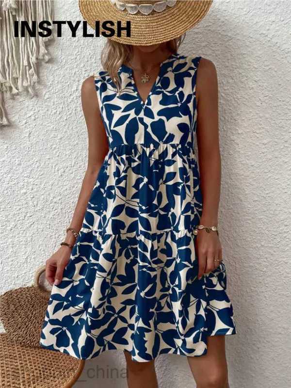 Basic Casual Dresses Elegant V Neck Print Ruffles A Line Dress Women Summer Sleeveless Bohemian Sundress Casual Loose Knee Length Beach Party Dress