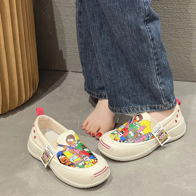 Hong Kong Style Printed Womens Shoes Summer Slip-on Lazy Casual Shoes Thick Soled Womens Shoes 240619