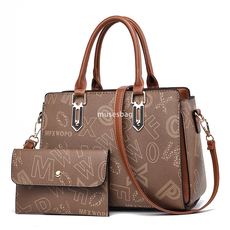 Designer Women's High Quality Classic Practical Handheld Luxury Fashion Bag Magnificent Mom Bag Large Capacity One Shoulder Versatile Crossbody B