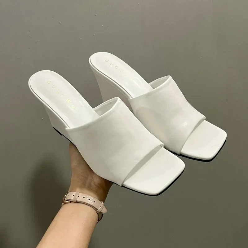 Retro Wedge Slippers Women Summer Wear Square Head Open Toe Thick Soled line Sexy High-heeled Slides 240704