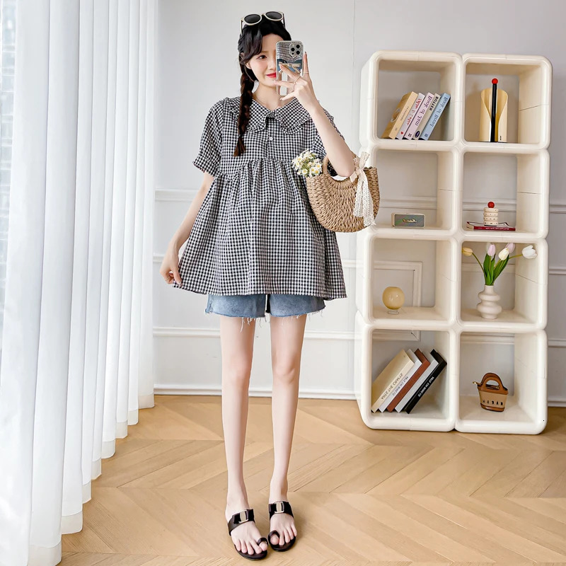 Sweet Pregnant Woman Summer Fashion Top Black White Plaid Shirts Short Sleeve Peter Pan Collar High Waist Maternity Blouses Cute 240629