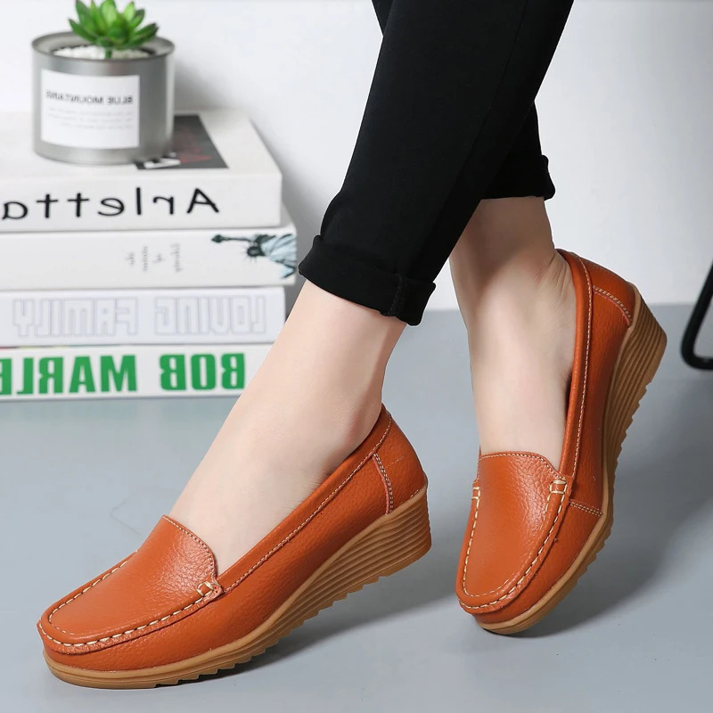 Women Flats Fashion 4.5 CM Heels Women Genuine Leather Shoes Plus Size Moccasins Woman Shoes Casual Slip On Nurse Women Loafers 240619