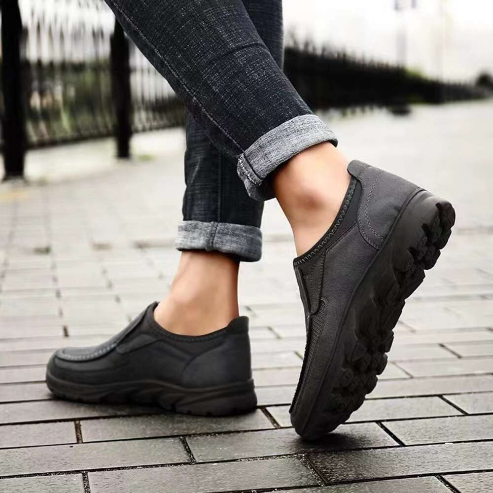 PU Leather Casual Breathable Loafers New Male Comfortable Flat Footwear Sneakers Men Shoes Walking Ddmysaturn