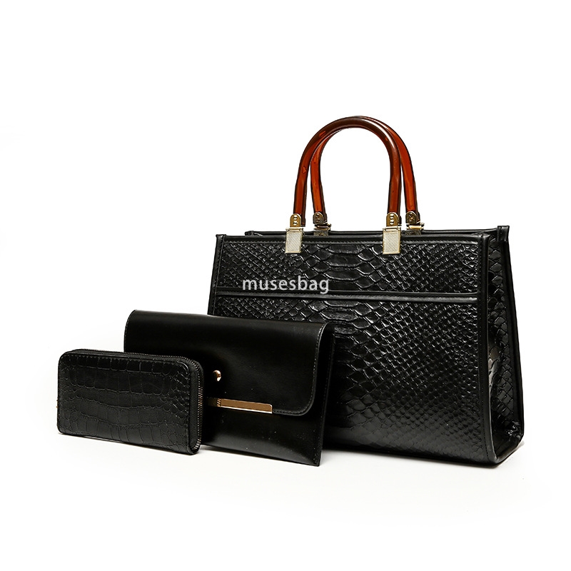 High quality women designer temperament fashionable retro versatile large capacity snake skin pattern niche handbag single shoulder set mother and chi