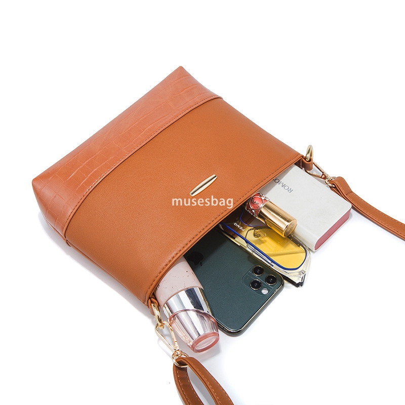 High quality women's designer classic multifunctional large capacity handbag fashionable tassel bag trendy one shoulder diagonal cross four piece