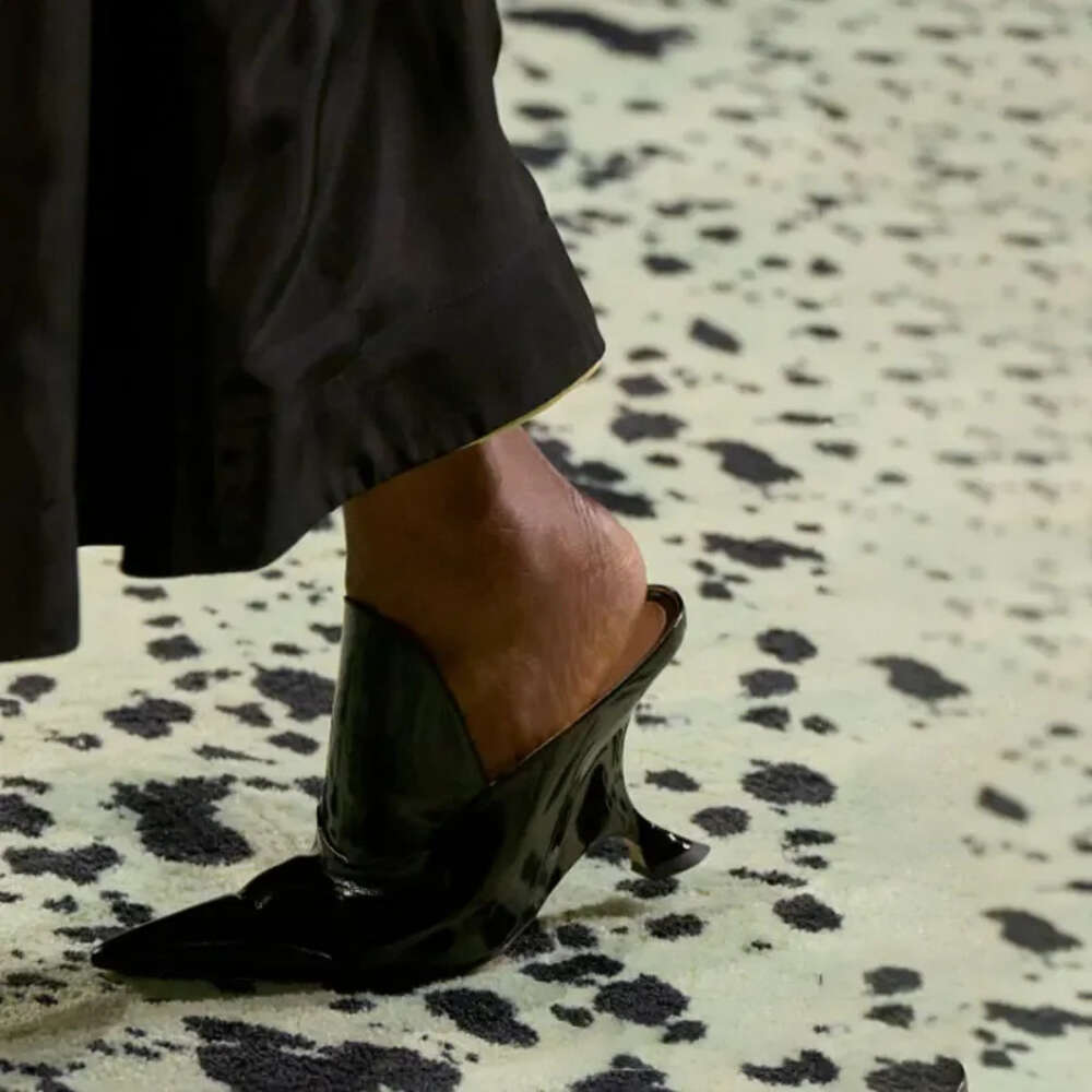 2024European And American Summer New Fashion Pointed High Heel Muller Shoes Baotou Comfortable 43 Large Women's Sandals