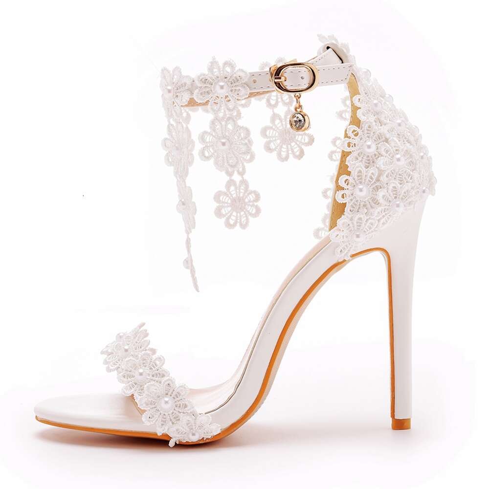 Crystal Queen Women Ankle Strap Sandals White Lace Flowers Pearl Tassel Super Stiletto High Heels Slender Bridal Wedding Shoes