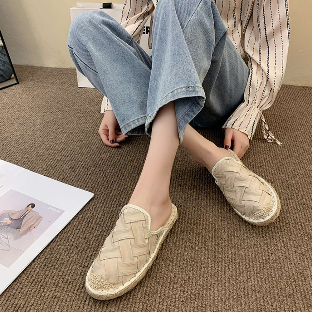 Women Large New S Knitted Round Head With Small Fragrant Wind Flat Bottom Slippers Ddmysaturn