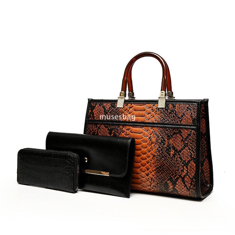 High quality women designer temperament fashionable retro versatile large capacity snake skin pattern niche handbag single shoulder set mother and chi