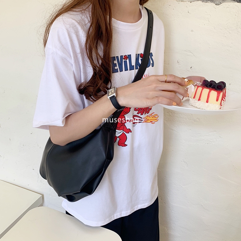 Korean Spring/Summer New Vintage Minimalist Folded Dumpling Bun Instagram Women's Bag Trendy Daily Shoulder Bag Diagonal Cross Horn Bun
