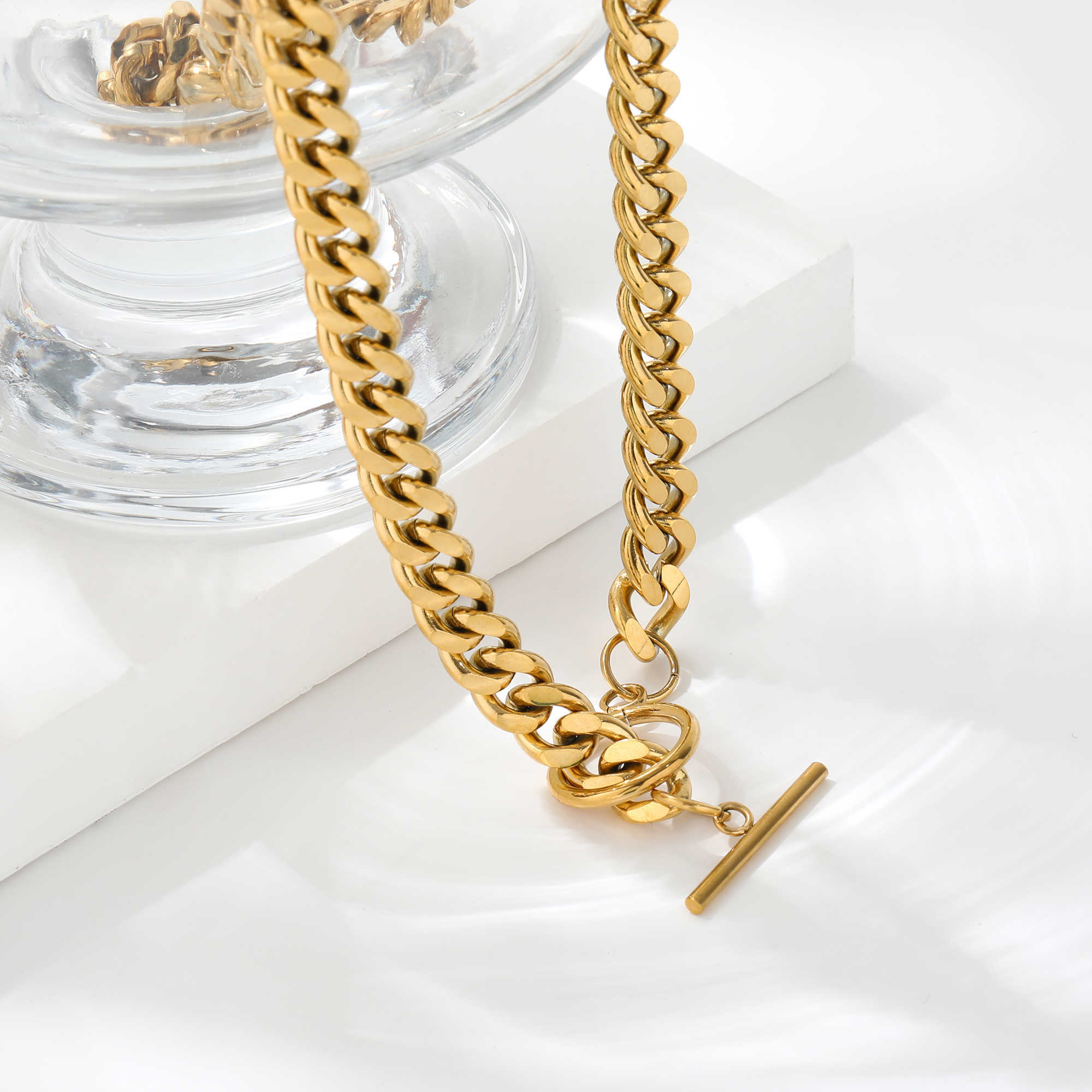 Tarnish Free Waterproof 8MM Joolim Jewelry Gold Plated Chunky Toggle Cuban Chain Stainless Steel Necklace