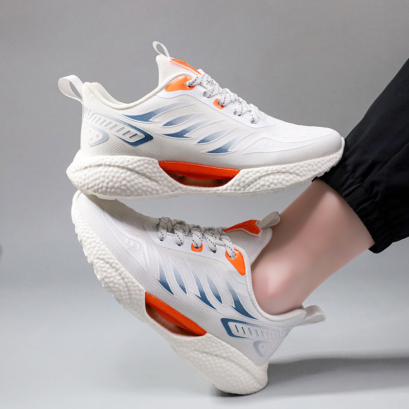 New Flying Weaving Casual Sneakers Light Running Korean Version Versatile Trendy Shoes Fashion White Free shipping