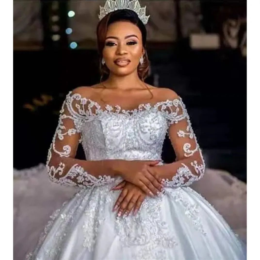 Dubai Arabic Ball Gown Beading Wedding Dresses Plus Size Scoop Neck Long Sleeves Backless Sweep Train Bg Sequins Bridal Gowns 02 6660312