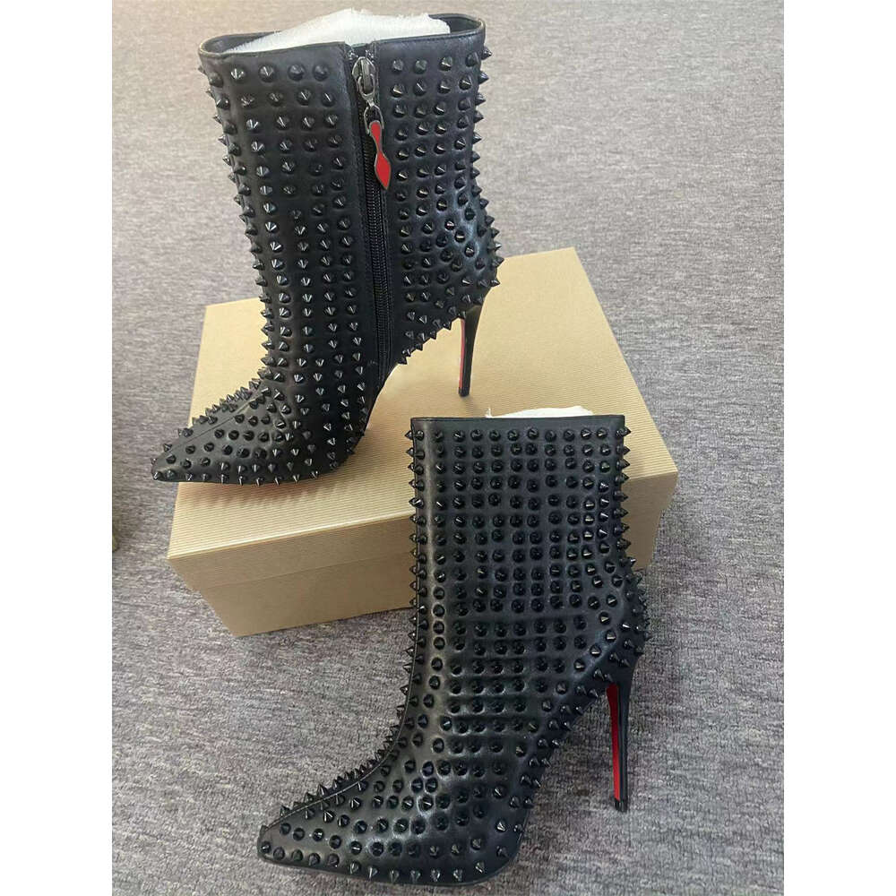 Ddmyoutdoor Rivet Short For Women S Spring And Autumn New Leather Side Zipper Fashion Boots