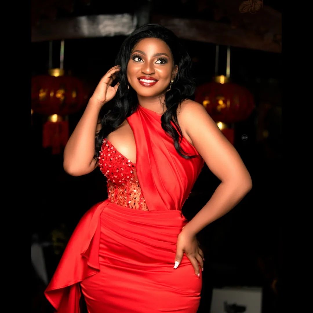 2024 Red Homecoming Dresses Prom Evening Sheath Beaded Satin Mini Short Party Graduation Homecoming Birthday Holiday Club Gowns Dress ZJ104