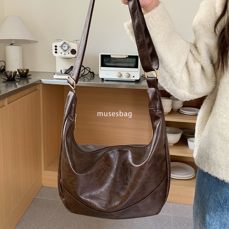 High end large capacity dumpling bag for women's new summer single shoulder crossbody bag pink tote bag for student commuting during class