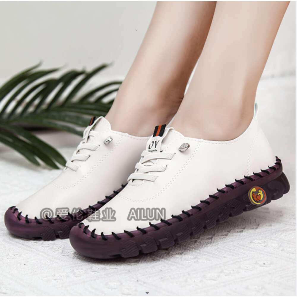 Handmade Stitching Pure Large Size Student Female Flat Soled Mother Single Shoes Casual Ddmysaturn