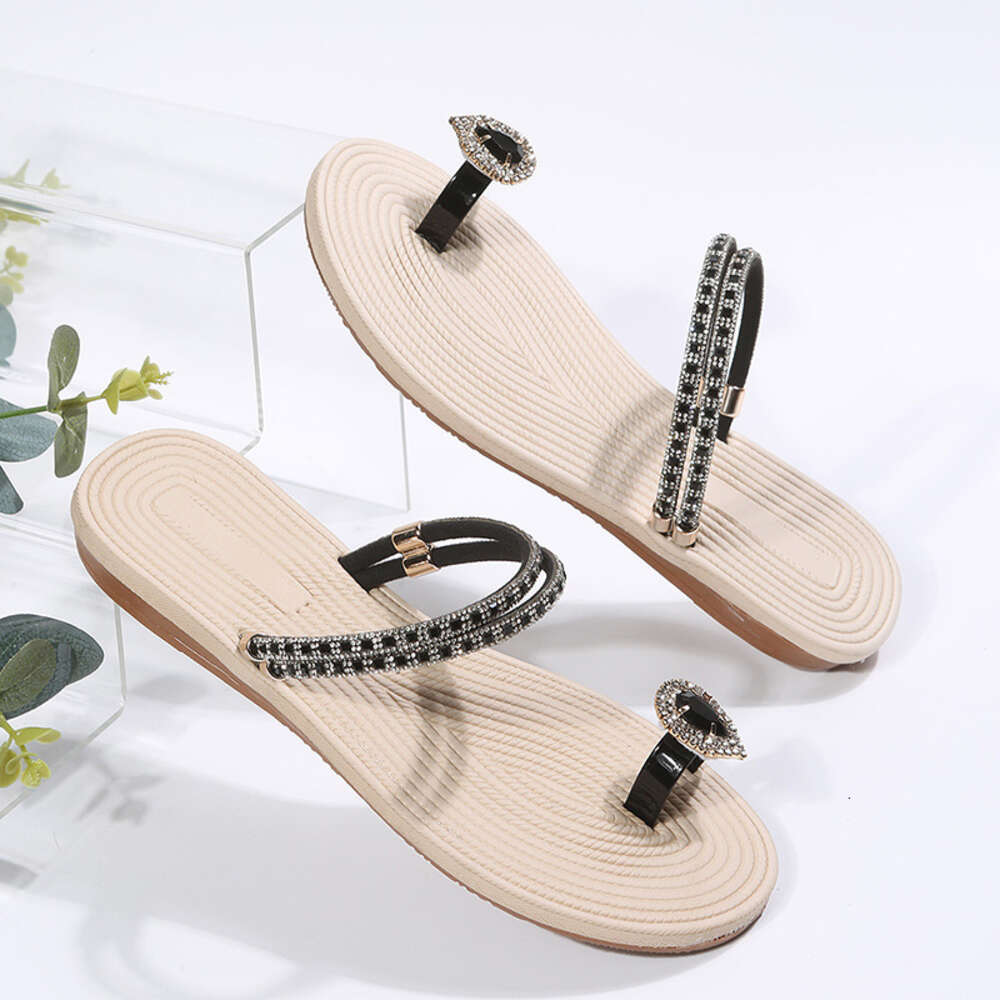 Toe Slippers Clamping For Women In Summer New Two Wear Beach Sandals Rhinestone Soft Sole Flat Ddmysaturn