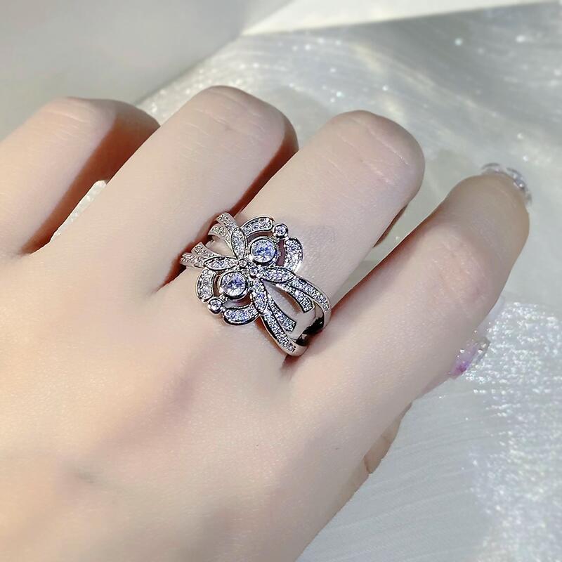 Brand Wedding Designer Rings Vintage Jewelry 925 Sterling Silver Sparkling Round Cut White Topaz CZ Diamond Eternity Party Women Flower Band Ring Gift