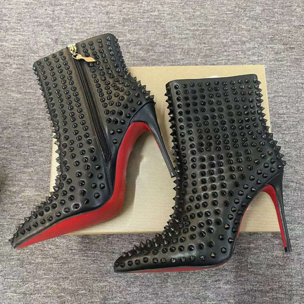 Ddmyoutdoor Rivet Short For Women S Spring And Autumn New Leather Side Zipper Fashion Boots