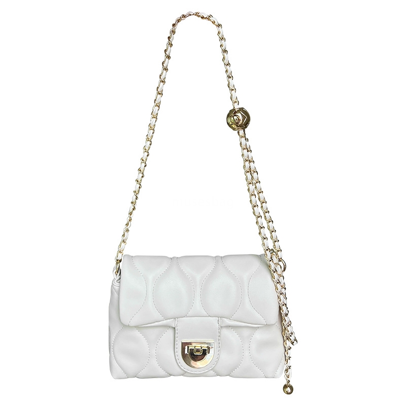 Wine Rhyme Fragrance Chain Small Bag Popular Women's One Shoulder Crossbody Bag Transfer Pearl Lingge Small Fragrance Wind Bag