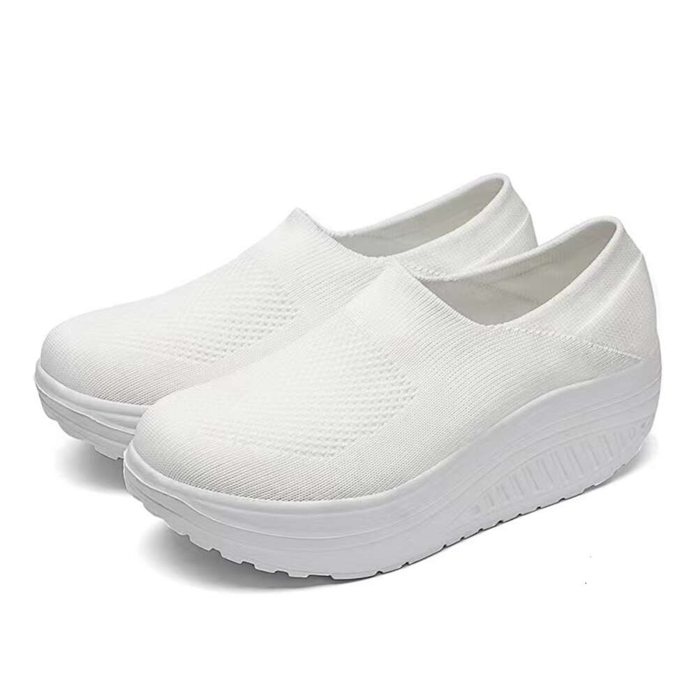 Ddmysports Large Size Mom Single Sports Nurse Women S Shoes Thick EVA Soled Sponge OUTDOOR