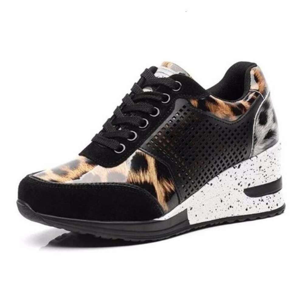 Ddmytiger 2024 New autumn style large-sized thick-soled round-toe solid-color women's casual sports single shoes from Europe and America