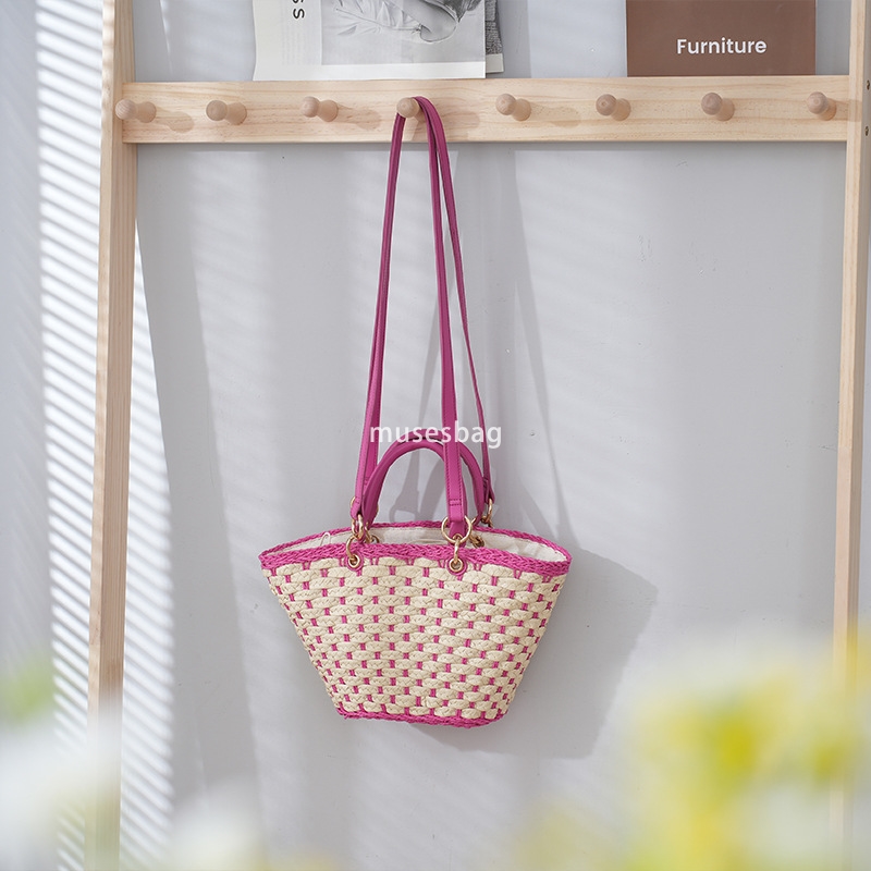 Designer Women's High end New Fashionable and Simple Large Capacity Grass Woven Bag Crossbody Handbag Contrast Color Casual Handwoven Shoulder Ba