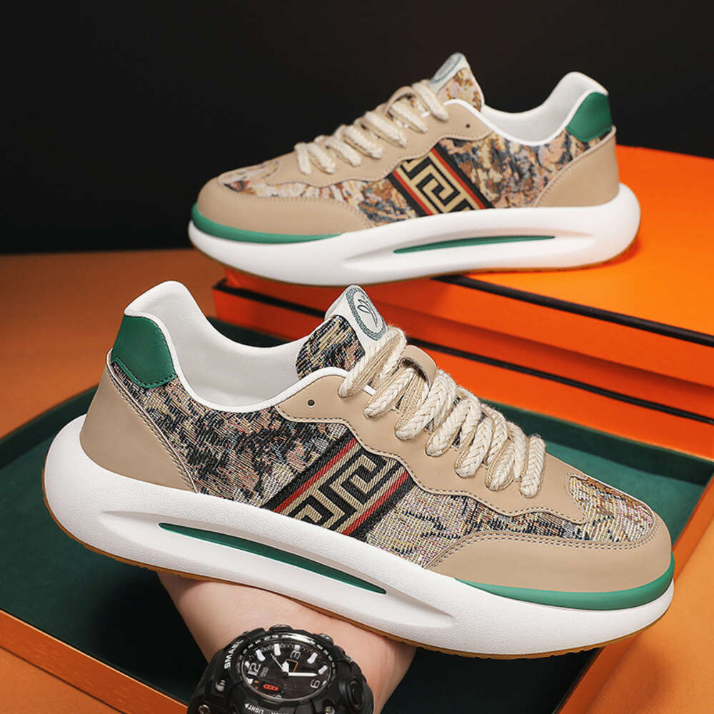 Ddmysports Men S New Fashionable And Trendy Casual Board Couple Versatile Sports Shoes Men Low Top Thick Sole Small White OUTDOOR