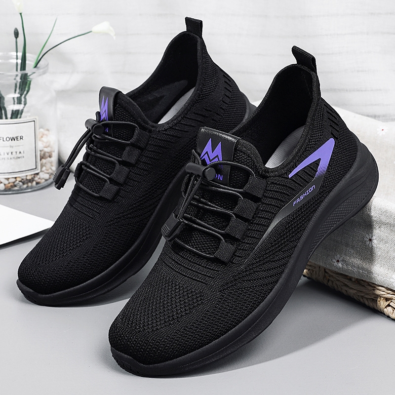 Designer Shoes In Black White 2024 New Womens Casual Breathable Sports Shoes Fashionable And Versatile 02