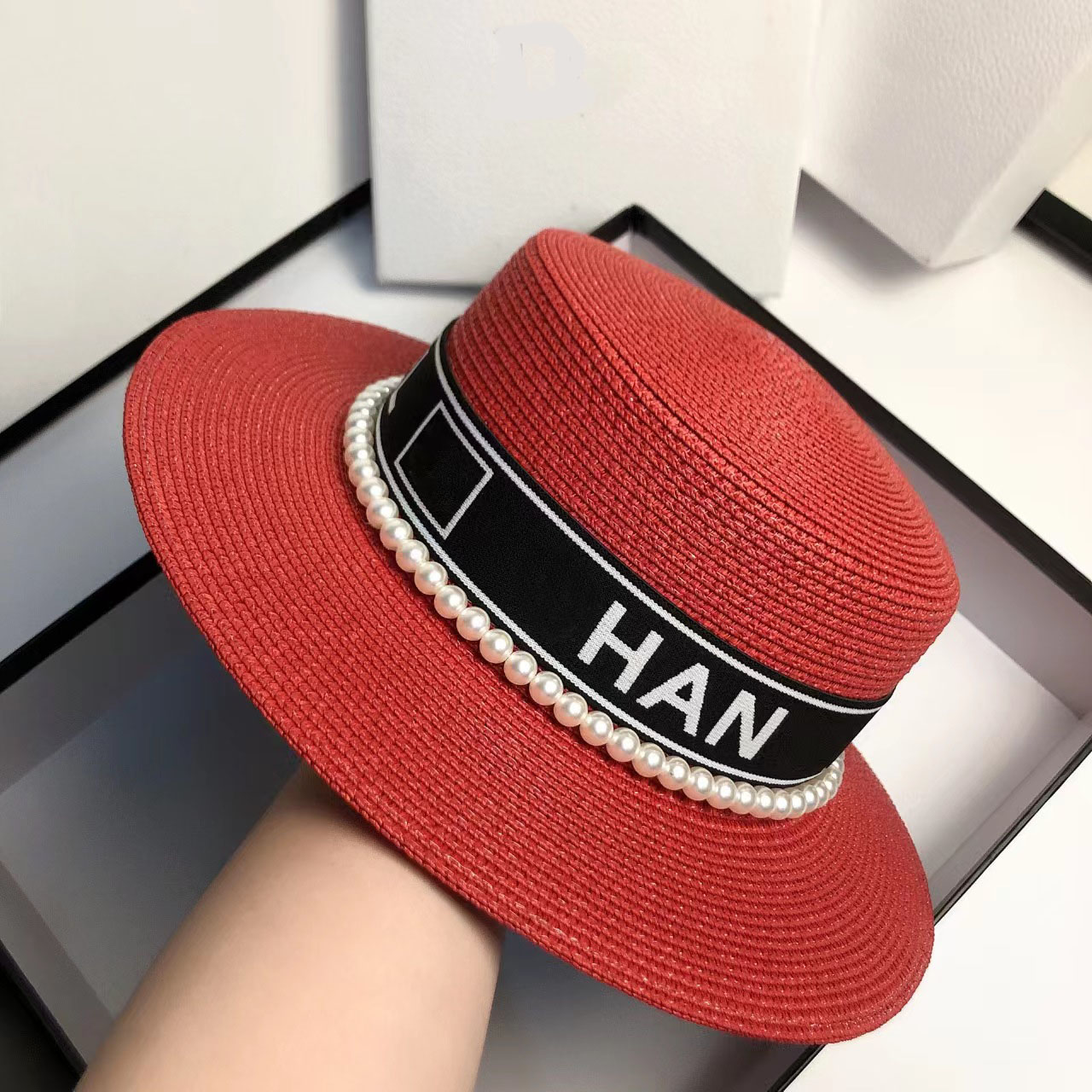 Designer straw hat brand letter cap female spring and summer versatile pearl letters flat top hat Japanese large Brim Protection Beach Wide Brim Hats shows small face