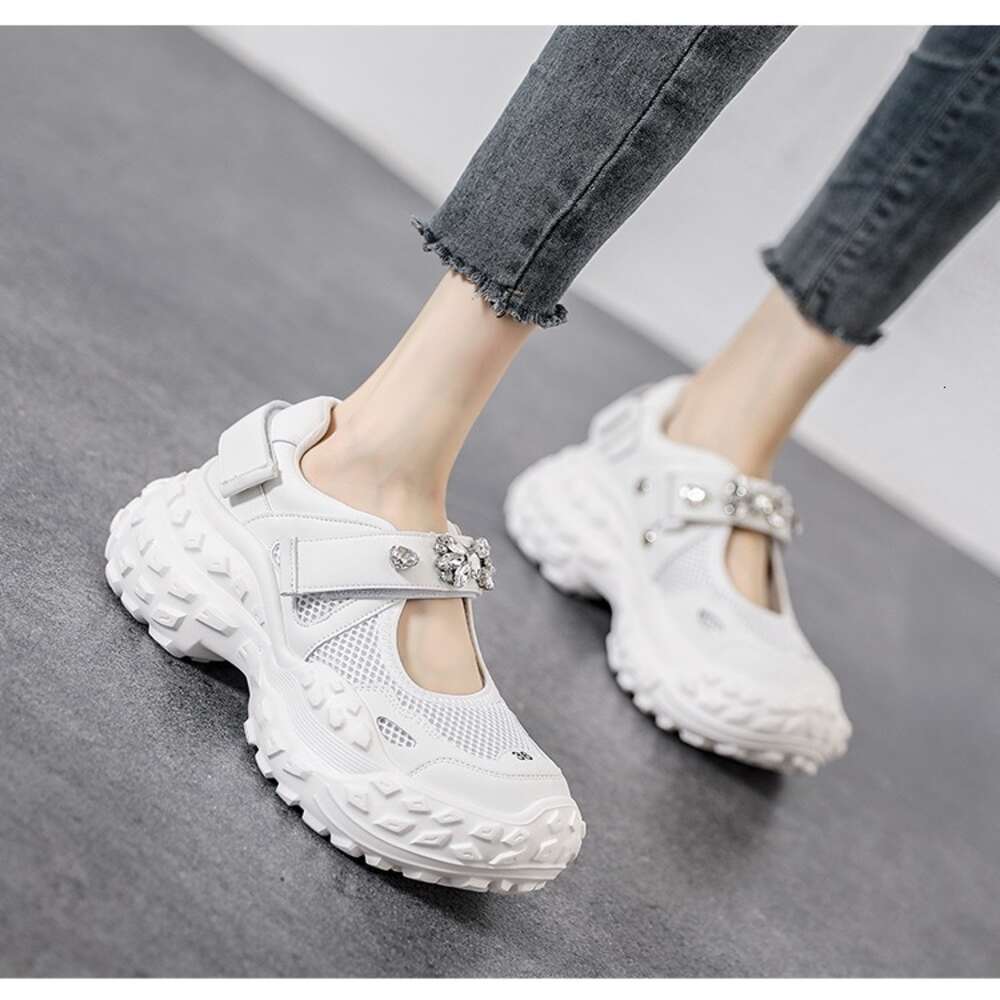 Vintage Hollow out Dad for Women's Spring 2024 New Velcro Mesh Casual Sports Shoes