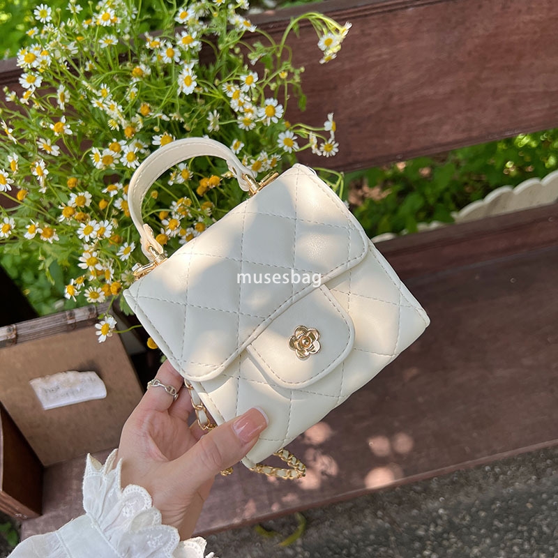 New niche design street trend summer mini bag socialite portable small square bag female niche diamond grid chain versatile crossbody bag