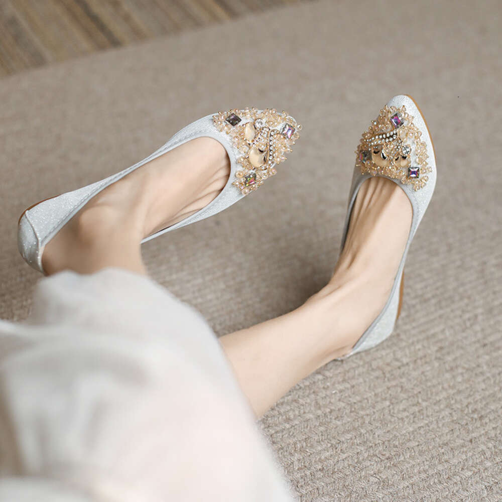 New Pointed Ladle Soft Sole Bean Shoes Fashion Versatile Fairy Water Diamond Single Shoe Girl Ddmysaturn