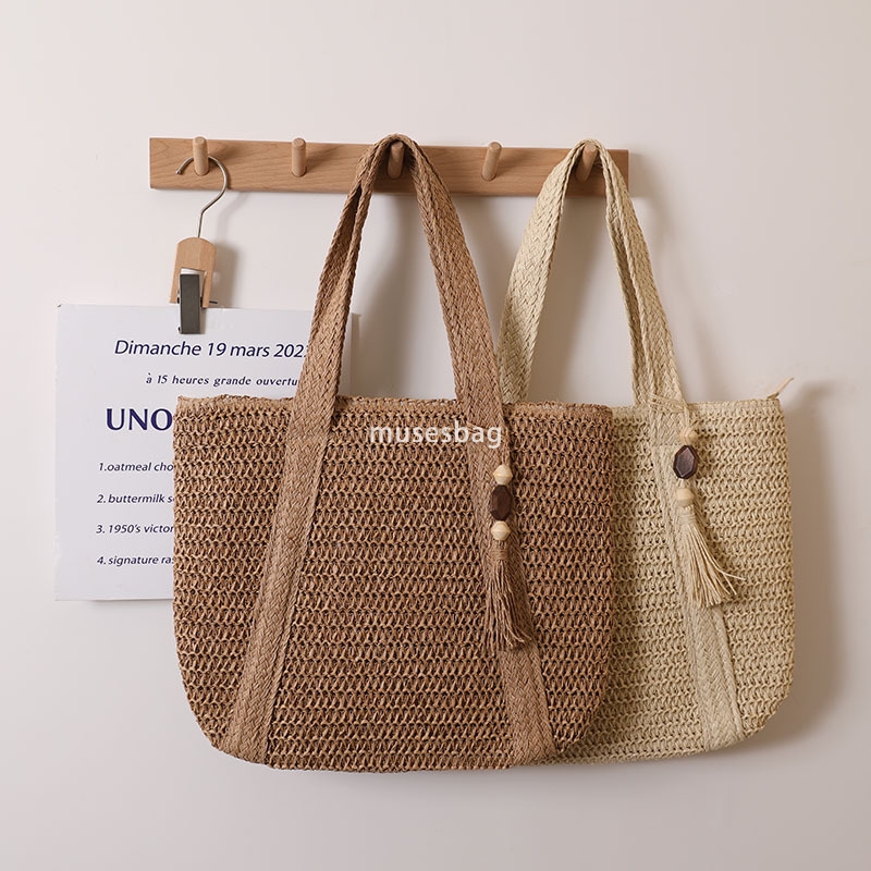 High quality women's designer woven solid color versatile large capacity practical lightweight one shoulder grass woven bag vacation beach bag ve