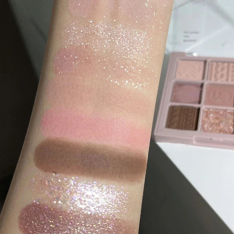 9-Grid Eyeshadow Palette Glitter Pearlescent Matte Acrylic Transparent Eye Shadow Makeup Long Lasting Women Beauty Cosmetics 1PC 240620