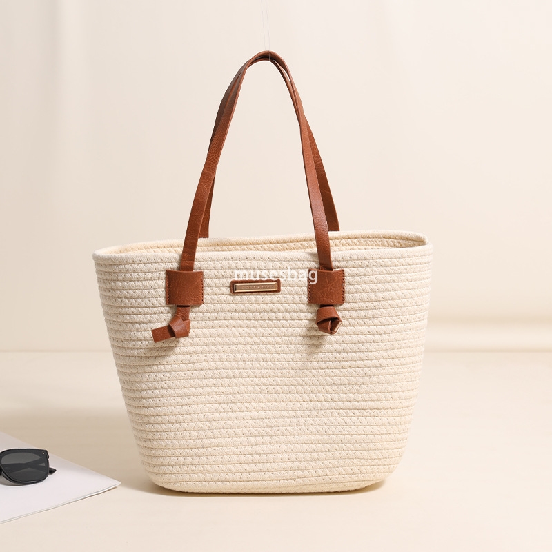 High end women's designer minimalist single shoulder cotton woven bag new large capacity and lightweight tote grass woven bag vacation style beac