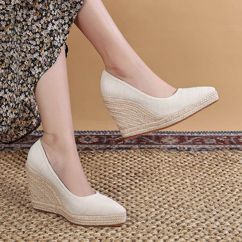 And Autumn Spring New Slope Heel Thick Sole Shallow Mouth Pointed Head Single For Women S Grass Woven Hemp Bottom Large Size Shoes Ddmysaturn