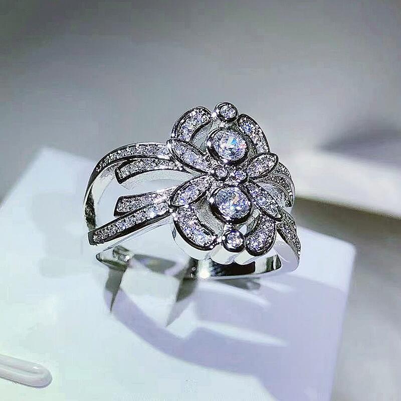 Brand Wedding Designer Rings Vintage Jewelry 925 Sterling Silver Sparkling Round Cut White Topaz CZ Diamond Eternity Party Women Flower Band Ring Gift