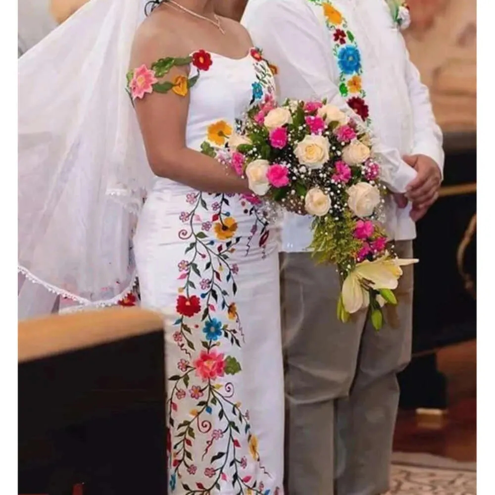 White Mermaid Wedding Dresses: Mexican Charro Modern Embroidery wers Boho Bridal Gown
