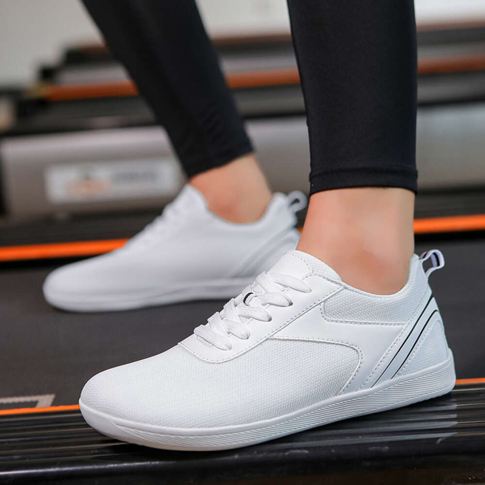 Ddmyoutdoor New Women S Sports And Casual Breathable Soft Sole Couple Flying Weaving Barefoot Comfortable Walking Shoes