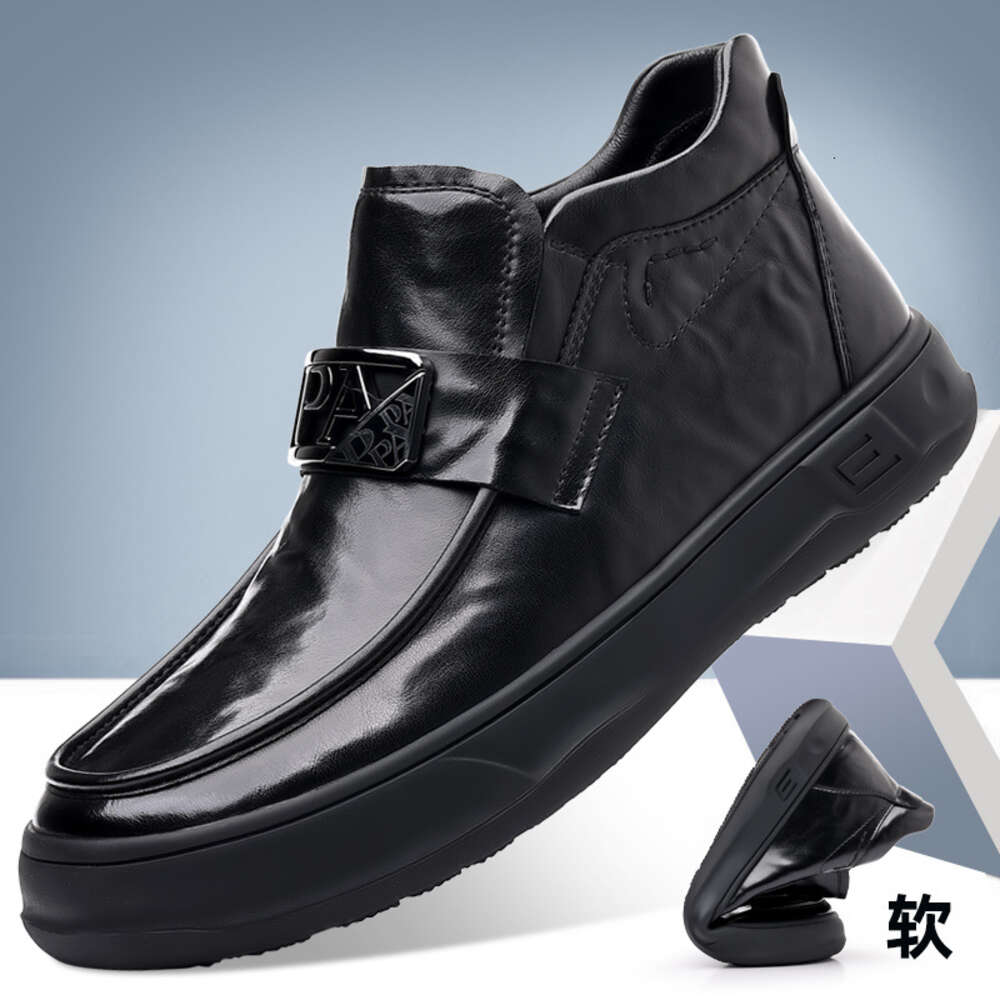 Versatile Autumn New Leather Shoes Men S Mid Top Martin Waterproof And Anti Slip Workwear Trendy Motorcycle Black Short Boots Ddmysaturn
